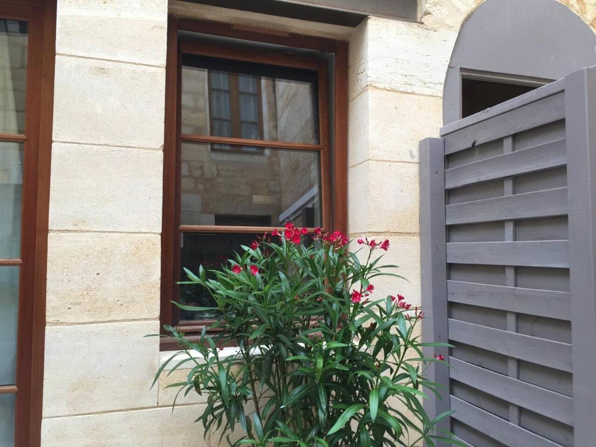 L'Atelier D'Auguste - Terrasse En Plein Coeur De Bordeaux Apartment Bagian luar foto
